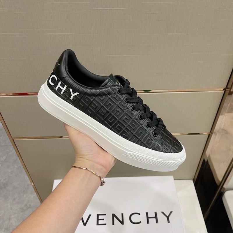 Givenchy Sneakers